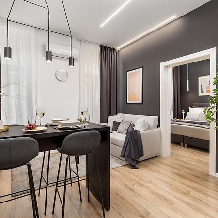 Saint Vitus Apartments With Balcony 리예카 외부 사진